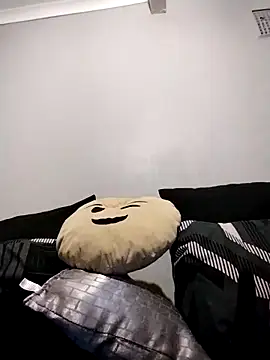 Baby P online show from 05.06.26