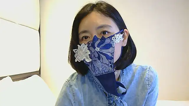 Mochi-Momo online show from 05.01.26