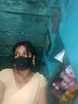 Snapshot of Desi_Couple_P chatting on 02.15.26 Desi Couple P online show from 02.15.26