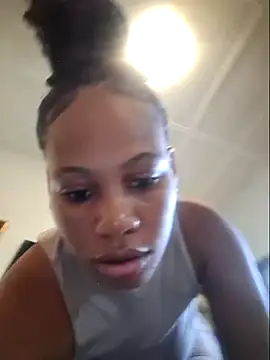 BootyCaramelxx online show from 04.06.26