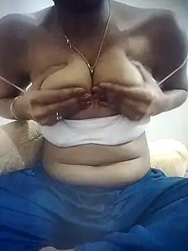 Snapshot of RUHI-24 chatting on 02.25.26 RUHI-24 online show from 02.25.26