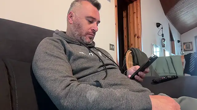 marcovik1 online show from 03.12.26