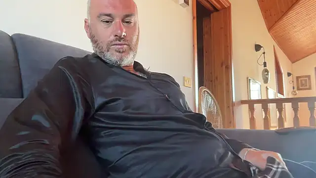 marcovik1 online show from 04.08.26