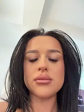 Snapshot of Katty_Pery chatting on 06.15.26 Katty Pery online show from 06.15.26