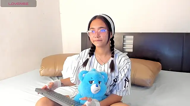 Mariana toress online show from 03.07.26