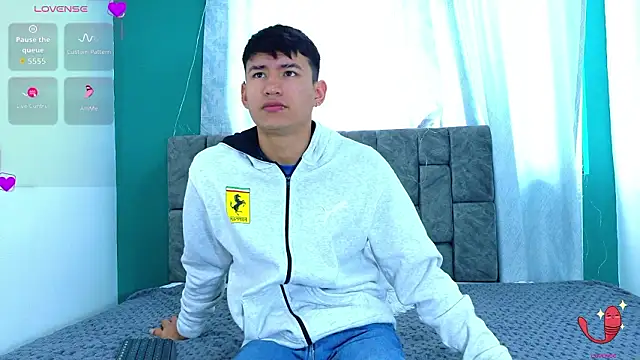 Snapshot of NicolasTorrez chatting on 02.12.26 NicolasTorrez online show from 02.12.26