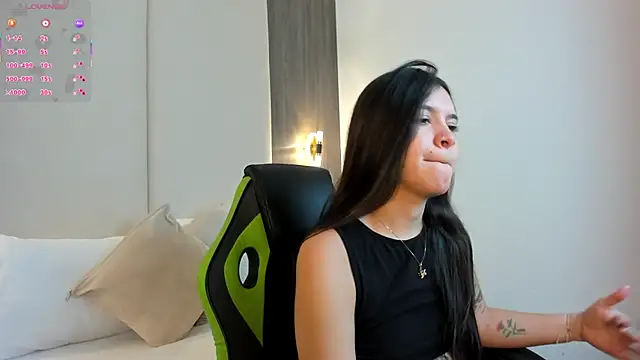 eva swan  online show from 04.06.26