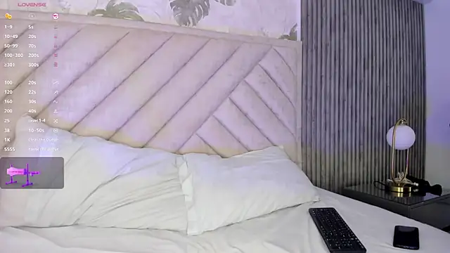 SarahRizof online show from 03.26.26