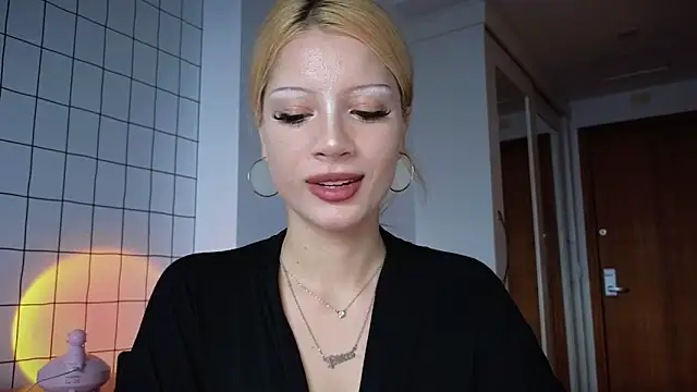 Snapshot of qualitybab chatting on 02.16.26 qualitybab online show from 02.16.26