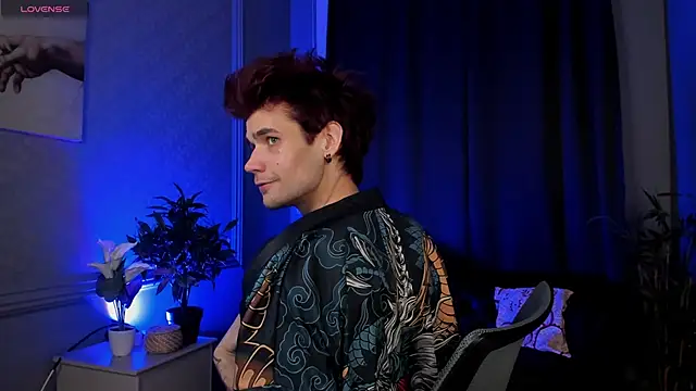 Snapshot of trevor_dreams chatting on 02.27.26 trevor dreams online show from 02.27.26