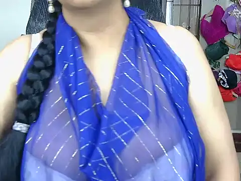 Snapshot of Hot_Sonniyaa chatting on 05.21.26 Hot Sonniyaa online show from 05.21.26