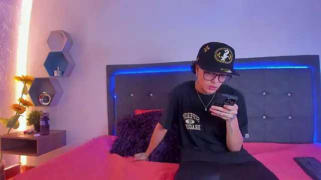 Ale cuzz online show from 02.26.26