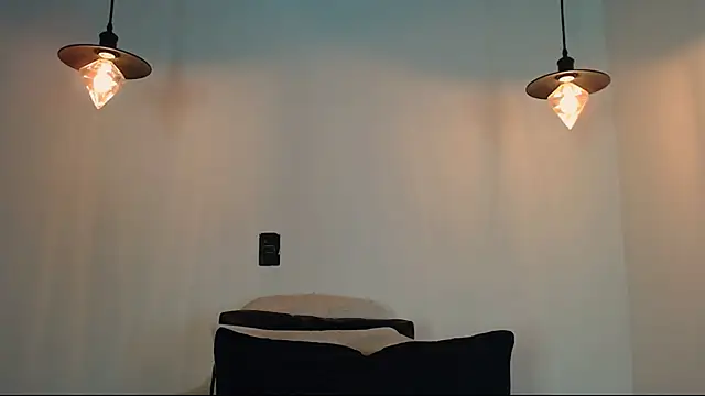 Snapshot of alien_eyes09 chatting on 02.27.26 alien eyes09 online show from 02.27.26