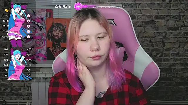 Snapshot of kitsune_little chatting on 02.18.26 kitsune little online show from 02.18.26