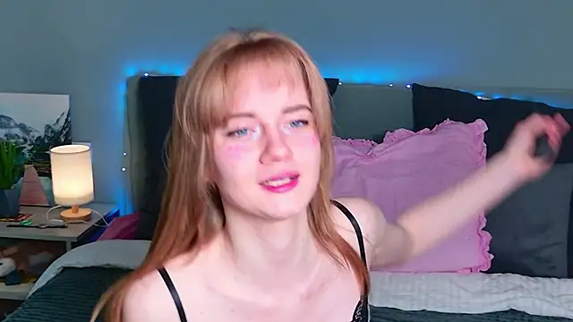 ElfieWhite online show from 05.27.26