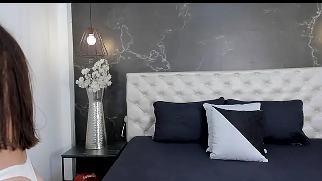 Snapshot of Samantha_Dupre chatting on 02.25.26 Samantha Dupre online show from 02.25.26