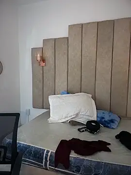 rashaaa  online show from 04.17.26