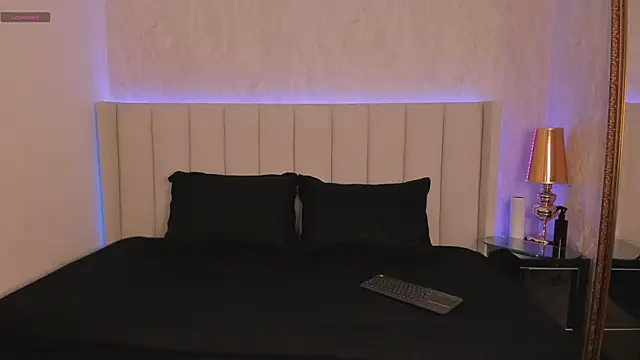 angelina honey  online show from 03.01.26