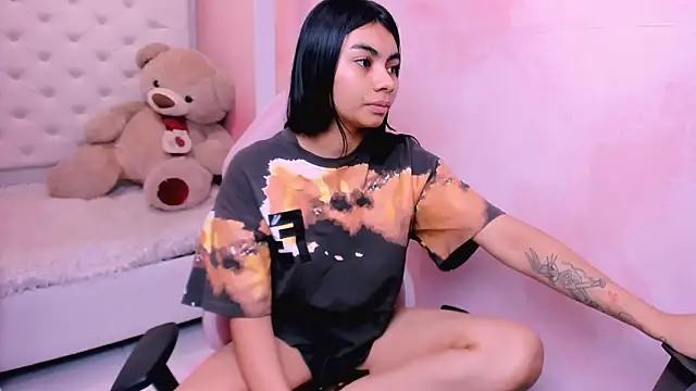 eimmy  skinny online show from 03.06.26