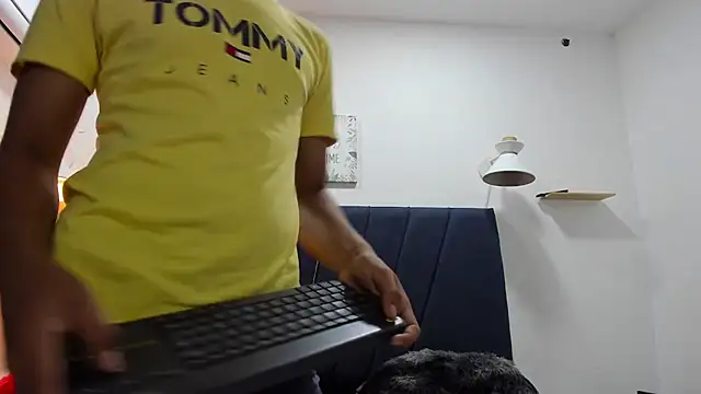 kleiver cum18 online show from 02.28.26