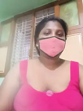 Snapshot of tamilkaviya431 chatting on 06.19.26 tamilkaviya431 online show from 06.19.26
