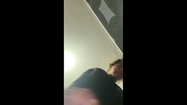 prince oliverr online show from 04.04.26