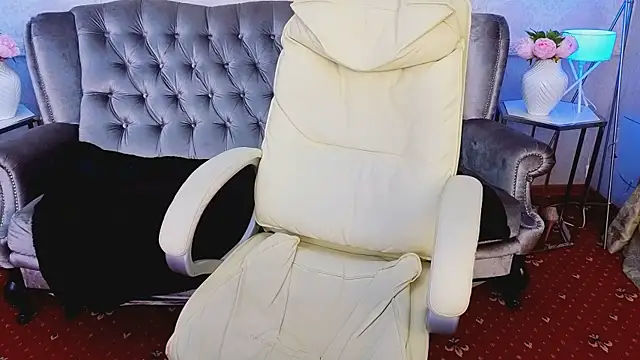 Ingrit tass online show from 04.18.26