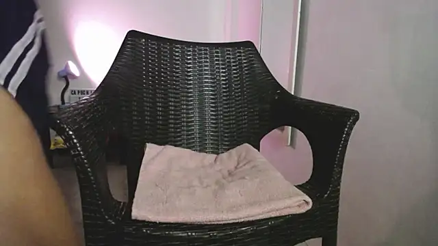 Luuu19 online show from 02.15.26