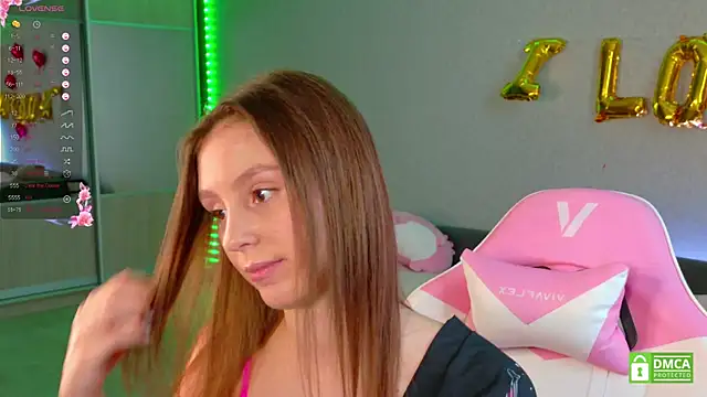 Snapshot of KateNickson chatting on 02.20.26 KateNickson online show from 02.20.26