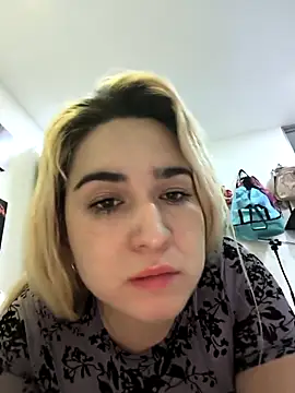 violet-grey online show from 04.16.26