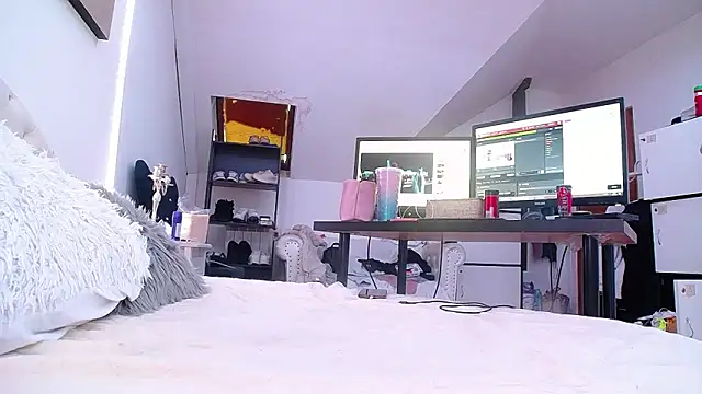 DesireeAnn online show from 03.26.26