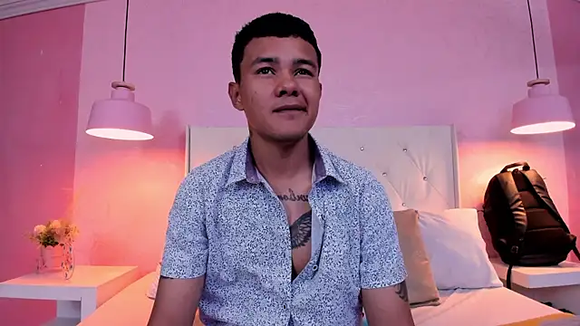 Snapshot of TylerGandi chatting on 03.01.26 TylerGandi online show from 03.01.26