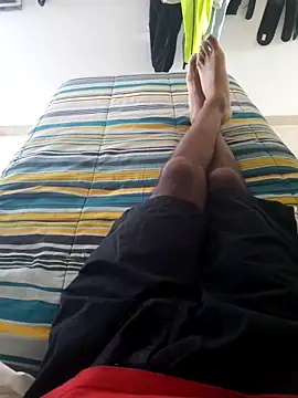 isuru lakshan online show from 02.21.26