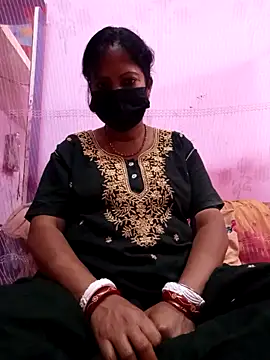 Snapshot of Hot_Rupa5225 chatting on 03.28.26 Hot Rupa5225 online show from 03.28.26