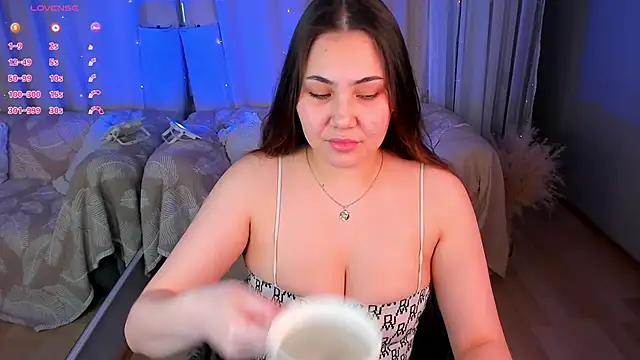 Lina Loon online show from 03.02.26