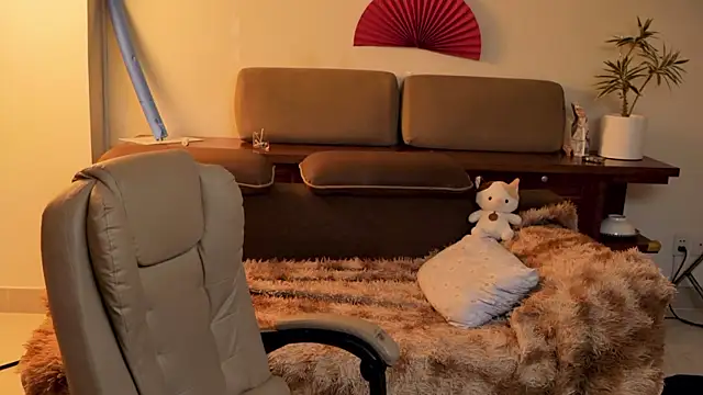 Pitien 2k7 online show from 04.16.26