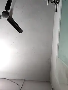 Snapshot of yashudick chatting on 02.25.26 yashudick online show from 02.25.26