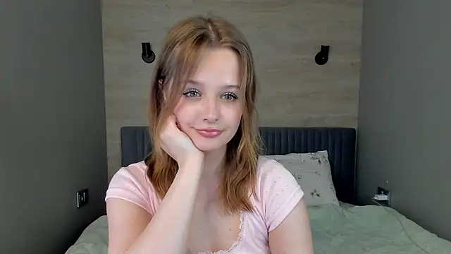 Mary Phoenix online show from 06.08.26