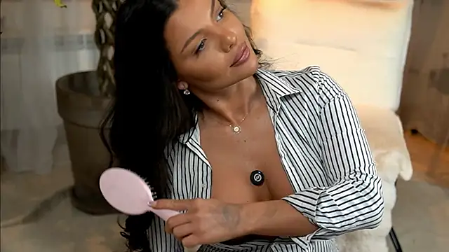 TheMaddisonShow  online show from 04.11.26