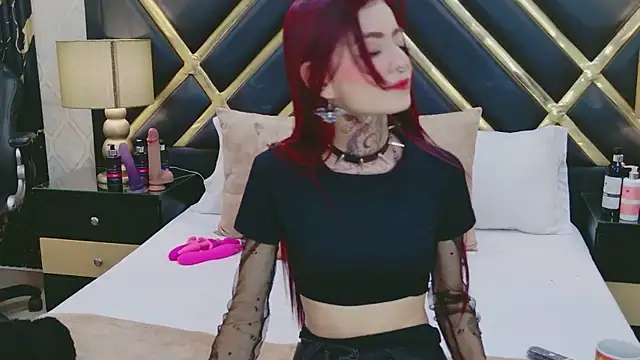 AntonellaEscudero online show from 04.14.26