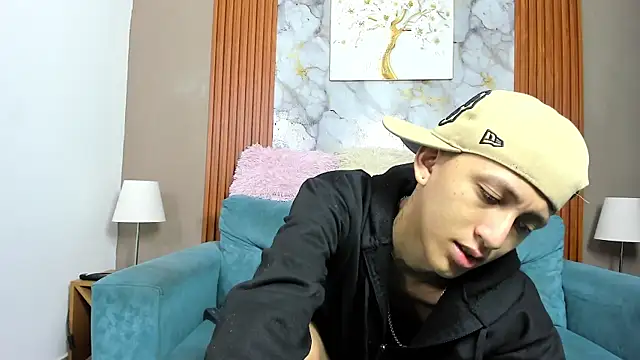 BOYS PLAY online show from 04.10.26