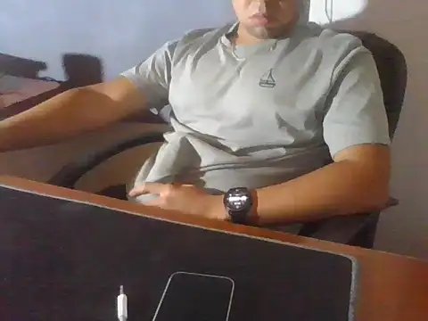 Snapshot of nene2309 chatting on 02.20.26 nene2309 online show from 02.20.26