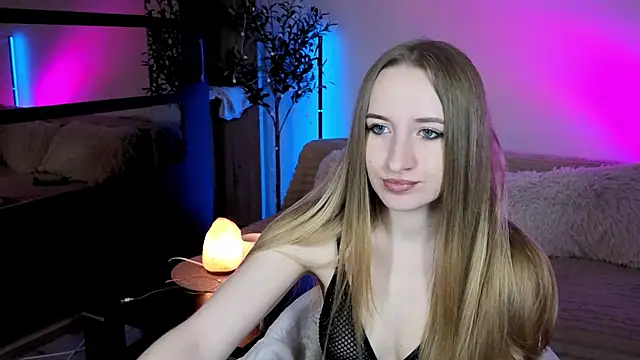 Oxy Foxie online show from 05.16.26