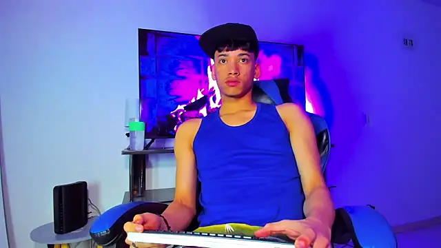 Lyam Russo online show from 03.18.26