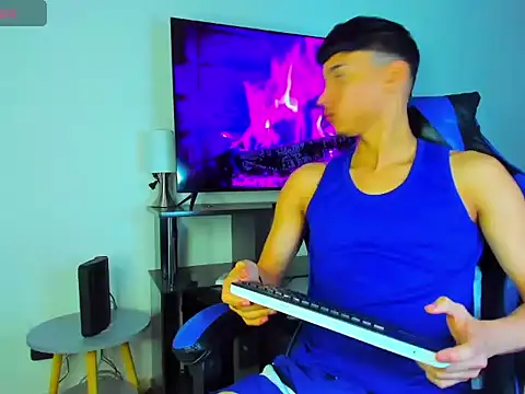 Lyam Russo online show from 03.23.26