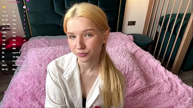 PrincessSwelgart online show from 03.30.26