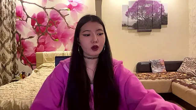 MaeRaads online show from 03.03.26