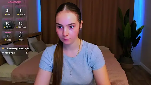 Maddy Wood  online show from 03.05.26