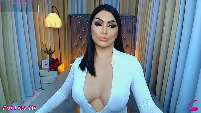 Laureen Hilton online show from 03.28.26