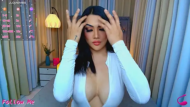 Laureen Hilton online show from 04.13.26